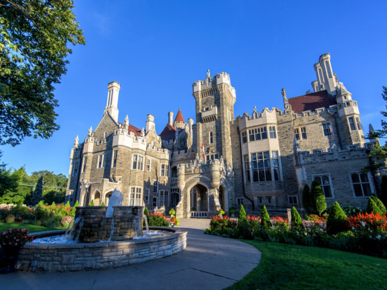 Casa Loma 